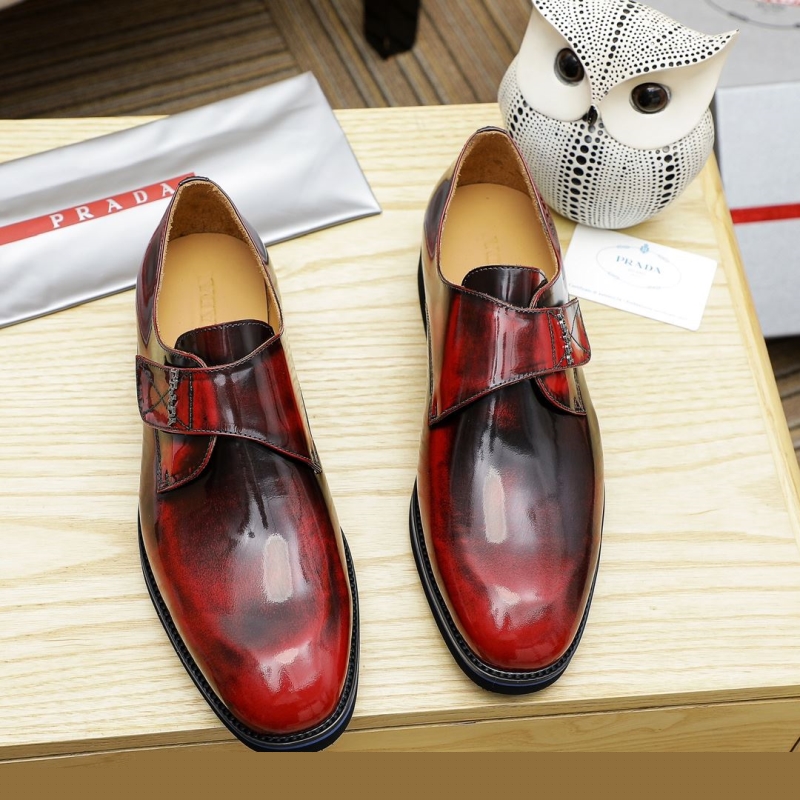 Pra*a leather shoes